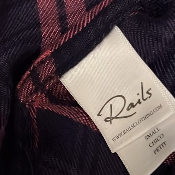 Rails Hunter Navy Mauve Button Down Shirt - Picture 9 of 10